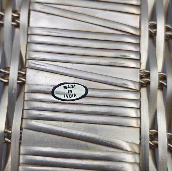 Vintage Woven Brass Oblong Basket Brass Crafters India 17"x5"x4" - Picture 8 of 10